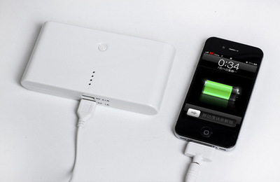 X6大容量充电宝 200000毫安移动电源解析与厂家介绍